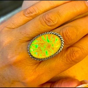 10.5 Dishoric Glass Ring SIZE 8